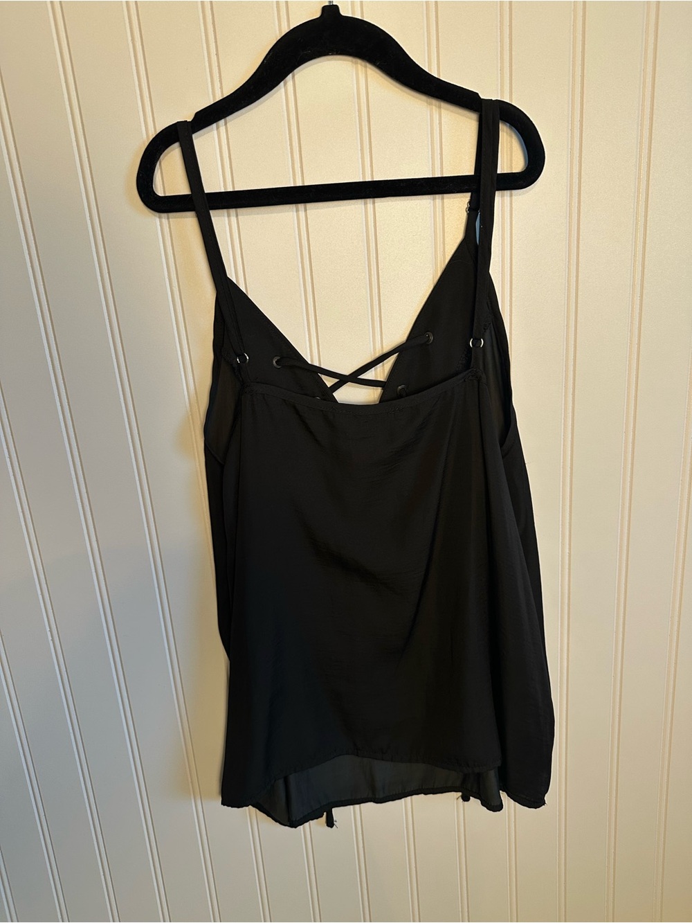 Black Top - Picture 5 of 10